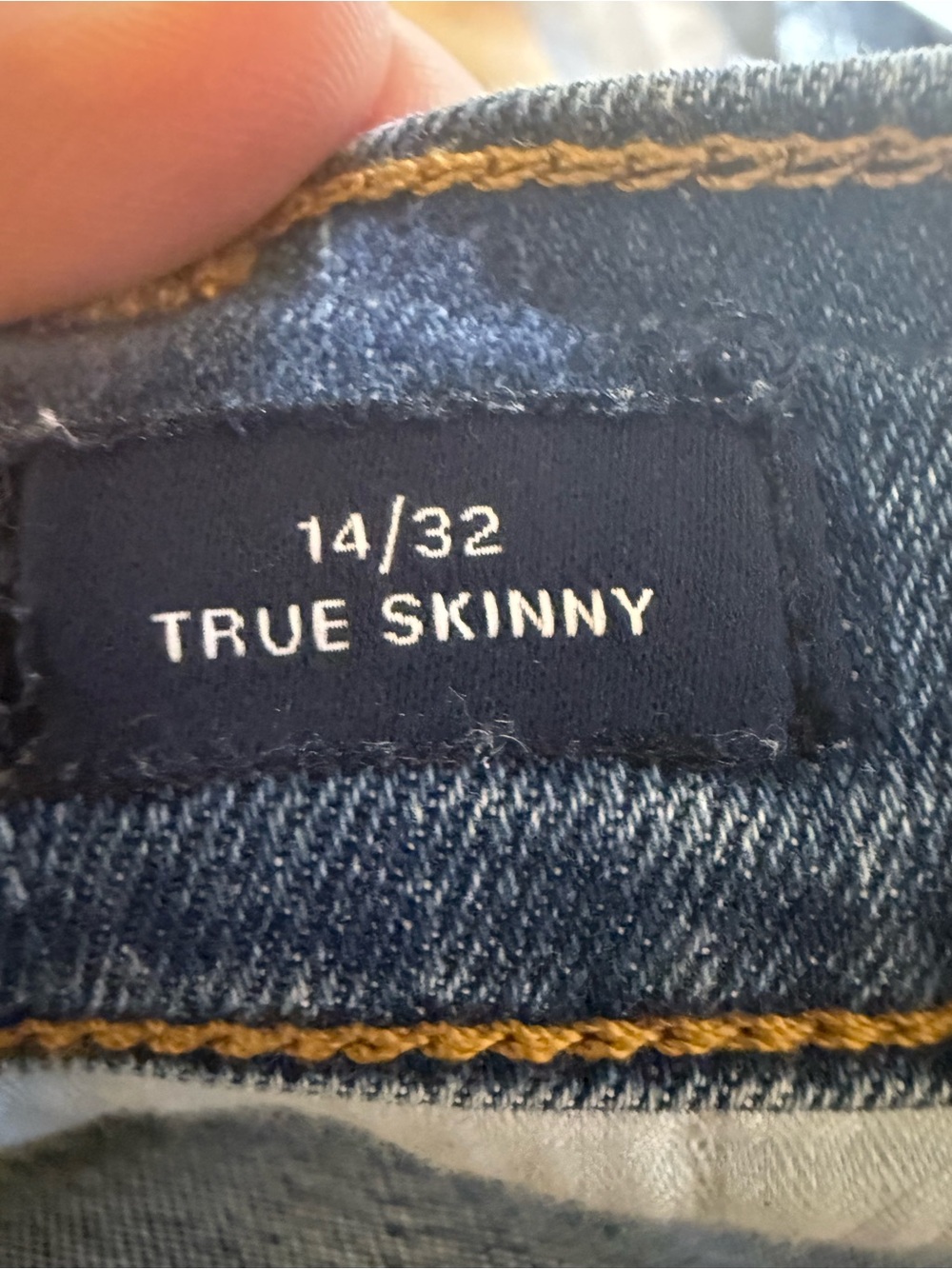Gap Denim True Skinny Jeans Women’s 14/32 Medium Wash Raw Hem Button Fly Stretch - Picture 4 of 9